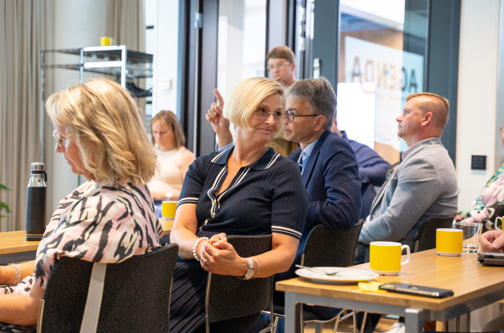 Deltagare på Agendas lansering av en rapport.