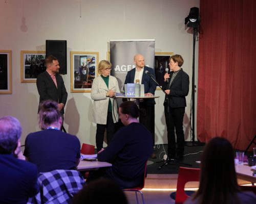 Ted Urho, Anna-Maja Henriksson, Markus Söderman och Christina Gestrin.