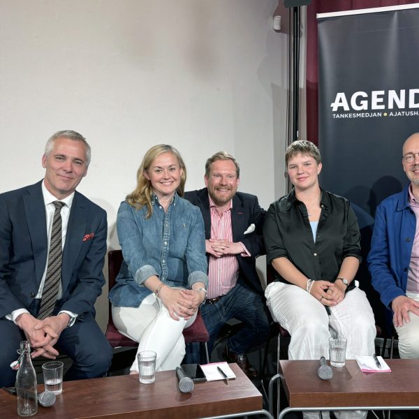 Anders Adlercreutz, Silja Borgarsdottír Sandelin, Ted Urho, Moa Gammlegård och Kristian Wahlbeck.